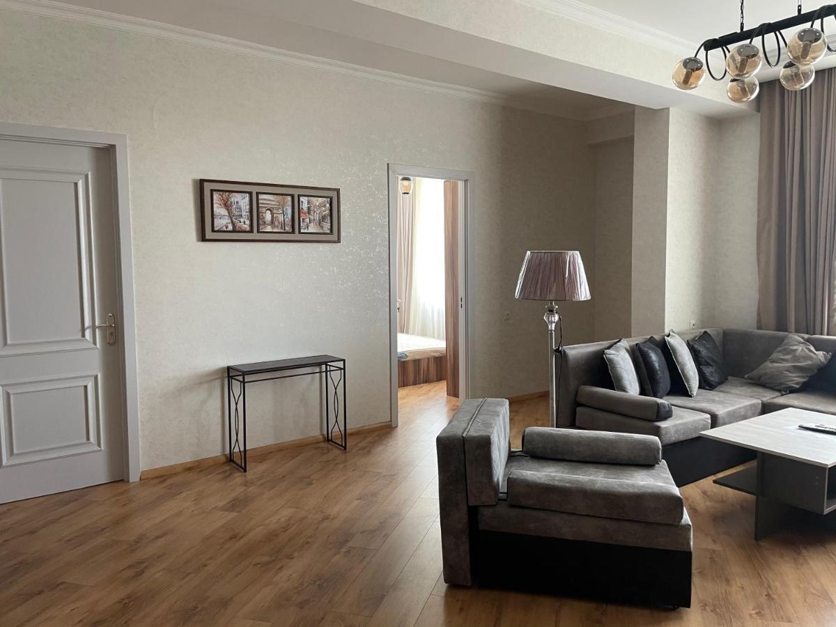 Vazi Aparthotel Tbilisi Buitenkant foto