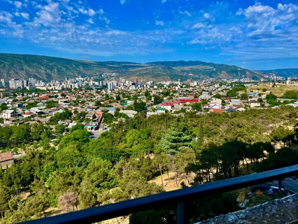 Vazi Aparthotel Tbilisi Buitenkant foto