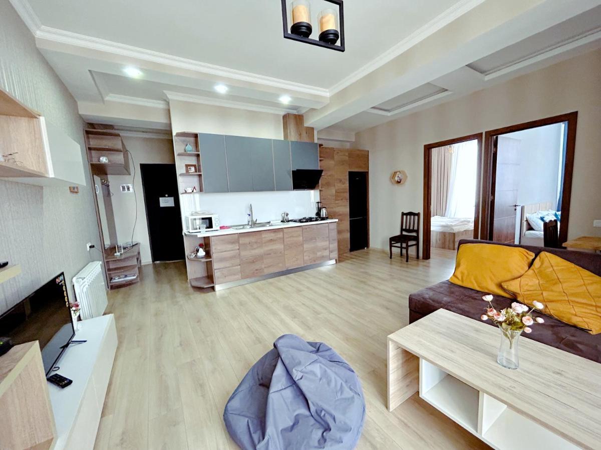 Vazi Aparthotel Tbilisi Buitenkant foto