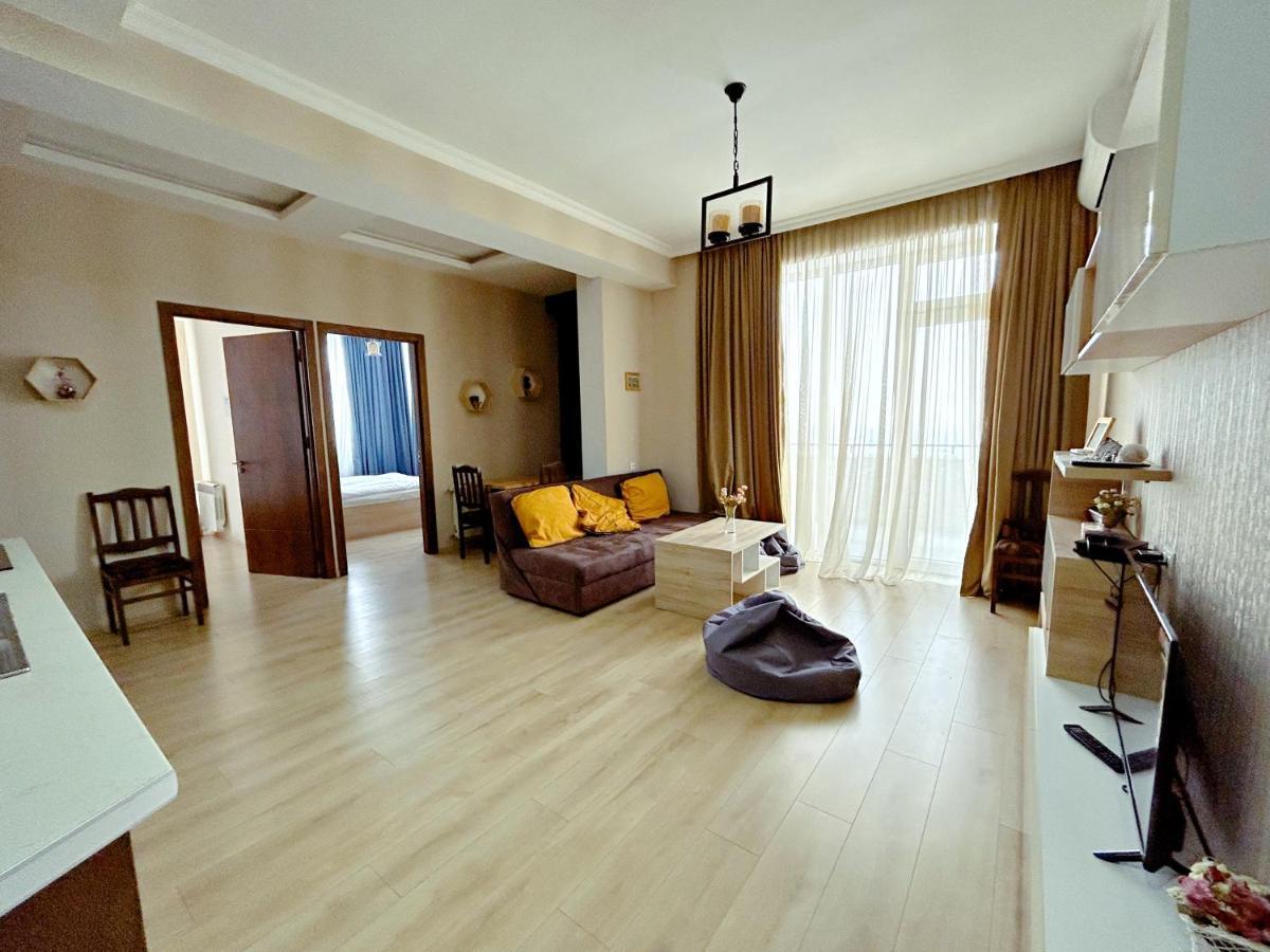 Vazi Aparthotel Tbilisi Buitenkant foto