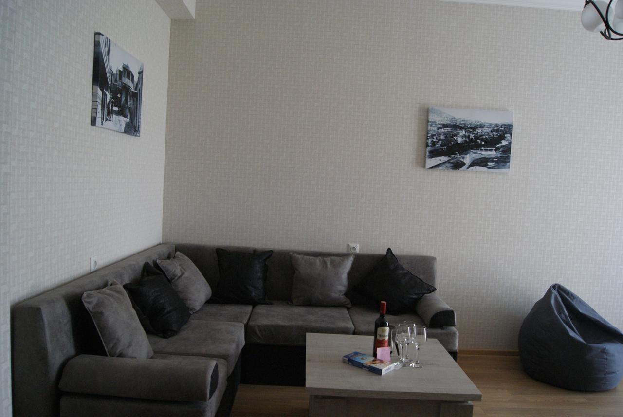 Vazi Aparthotel Tbilisi Buitenkant foto