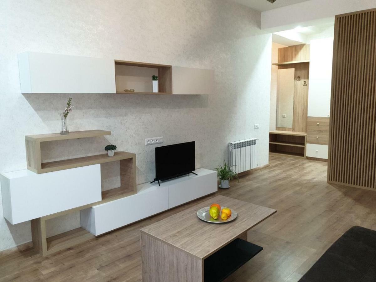 Vazi Aparthotel Tbilisi Buitenkant foto