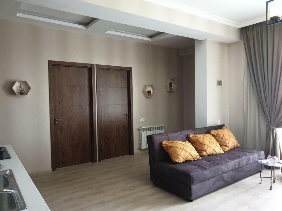 Vazi Aparthotel Tbilisi Buitenkant foto