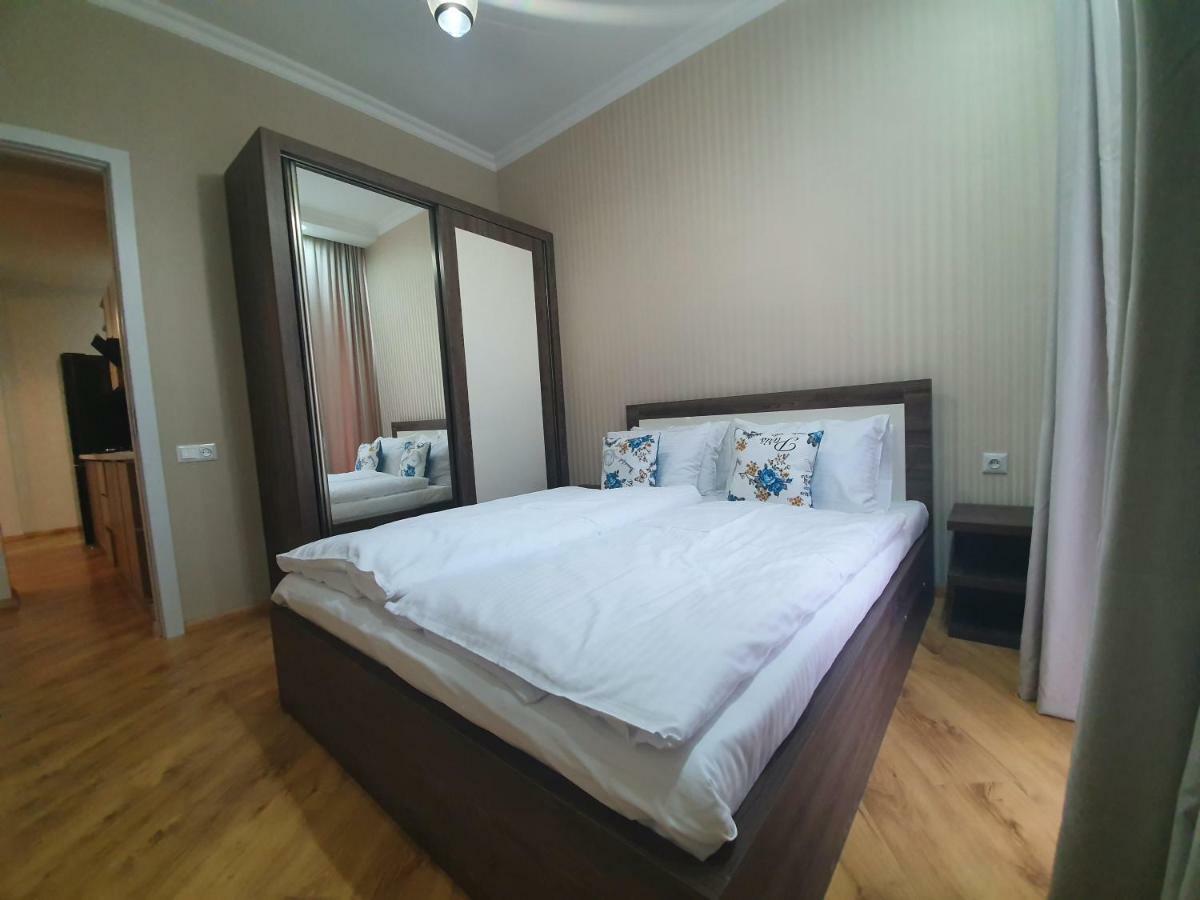Vazi Aparthotel Tbilisi Buitenkant foto